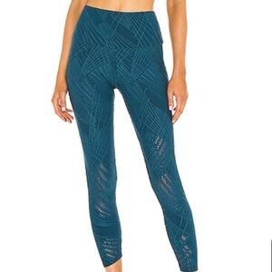 Onzie Selenite Midi Legging